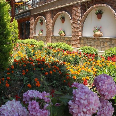 Hotel Azmakhan Акьяка Экстерьер фото