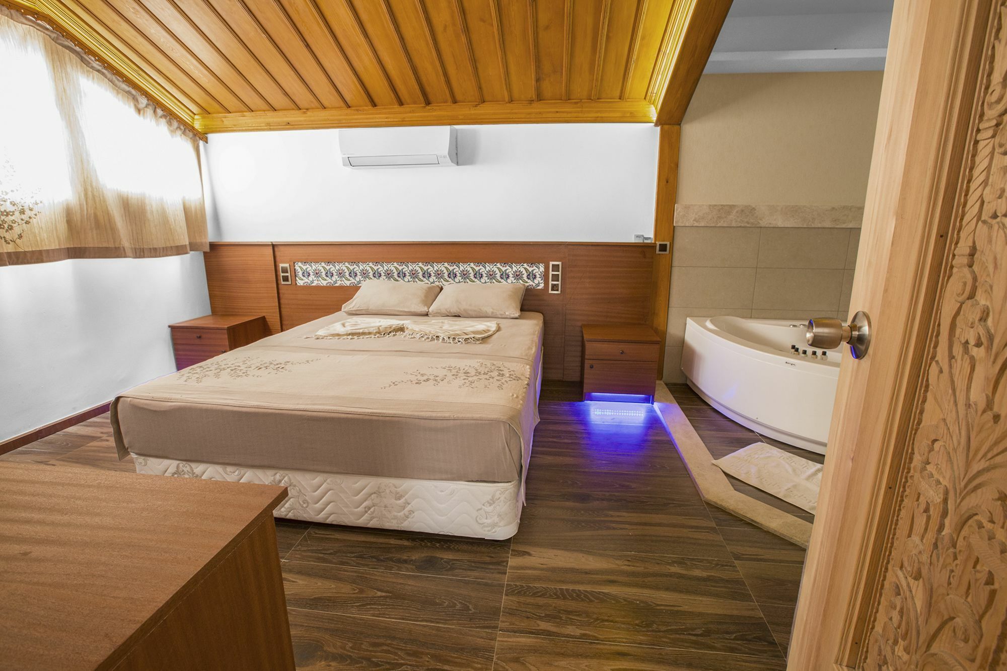 Hotel Azmakhan Акьяка Экстерьер фото